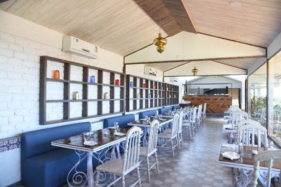 Farmhouse Bistro